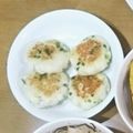 モコモコモモコ's cooksnap of when they made お弁当に☆ はんぺんのネギ焼き。.