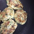 ●これなんだ●'s cooksnap of when they made 餃子の余った種をアレンジ焼き～ニラ饅頭風.