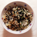momo＊0910's cooksnap of when they made ★簡単炊き込みご飯風ひじき混ぜご飯★.
