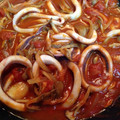 クロクロクローバー's cooksnap of when they made 新玉葱を使ったいかのトマト煮込みソース☆.