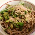 とまとま１０'s cooksnap of when they made ☆アボカド・岩のり・納豆・たこのパスタ☆.