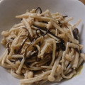 ゴマ☆ゴマ's cooksnap of when they made えのきと塩昆布マヨ炒め.