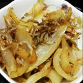うーめ24's cooksnap of when they made 新玉ねぎとじゃこ炒め.