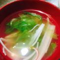 なつあついなつ's cooksnap of when they made レタスとカニカマの中華スープ.