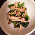今日もニコッ☆'s cooksnap of when they made ほうれん草としめじのゴマ和え.