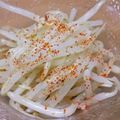 アトモッコリ's cooksnap of when they made 簡単☆もやしのピリ辛おつまみ.