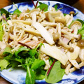 B子chan's cooksnap of when they made 炒めキノコとほうれん草のサラダ.