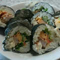 akirakun's cooksnap of when they made 節分の恵方巻きに！七福海鮮サラダ巻き.