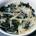 きえんず's cooksnap of when they made もやし、わかめ、春雨の中華和え.