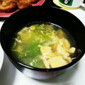 akilondon's cooksnap of when they made 早くて簡単！レタスと卵の中華スープ.