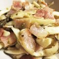 ハムをハサミで切る's cooksnap of when they made エリンギベーコン炒め@オレガノバター.