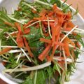 ズボラな新米主婦's cooksnap of when they made 水菜と人参のサラダ.