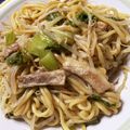 AHYRmama24's cooksnap of when they made 中華麺で。コクうま 上海風ソース焼きそば.
