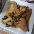 さっこ511's cooksnap of when they made 美味♡鮭の照り焼きバター風味きのこソース.