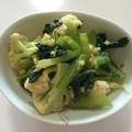 あゆみかぴ's cooksnap of when they made カリフラワーと小松菜のマヨネーズ炒め.