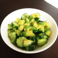 CASAmisa's cooksnap of when they made 簡単！たたき胡瓜とアボガドの和え物♪.