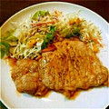 momoco_'s cooksnap of when they made 簡単＊　豚ロースで生姜焼き　.