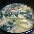 英ちゃん♪'s cooksnap of when they made 簡単◆しいたけとほうれん草の中華スープ.