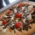 クックJ6RCSK☆'s cooksnap of when they made ビールによく合うスモークサーディンのピザ.