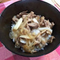 うのっぴ's cooksnap of when they made 豚こまと新玉のにんにく炒め.