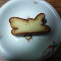 ☆★くーこ★☆'s cooksnap of when they made 手抜き！プルプルカスタードパウンドケーキ.