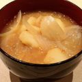 maytan555's cooksnap of when they made ＊新玉ねぎと新じゃがの味噌汁＊.