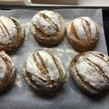 めぐね〜's cooksnap of when they made フルーツたっぷり全粒粉ブレッド.