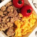 まーんだ's cooksnap of when they made 塩鮭・炒り卵・豆の三色丼.