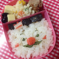 たにたーに's cooksnap of when they made 幼稚園 キャラ弁♡王様 簡単.