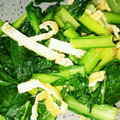とっとっとまとちゃん's cooksnap of when they made 小松菜と油揚げのさっぱり炒め.