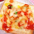 とろけい's cooksnap of when they made コーンとスイートチリソース♡トースト綺麗.