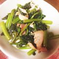 いせご's cooksnap of when they made ほうれん草とベーコンのガーリック炒め.