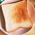 ロボとーちゃん's cooksnap of when they made フライパンで焼くトースト♪.