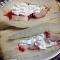 たぬとん's cooksnap of when they made イチゴサンドイッチ.