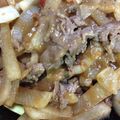 ちゃんみーっこ's cooksnap of when they made 牛肉と大根のピリ辛炒め✾.