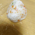 クックANLLO1☆'s cooksnap of when they made 大葉と揚げ玉のおにぎり♡.
