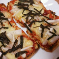 mrachhan's cooksnap of when they made 簡単！絶品！寿司揚げとお餅のキムチピザ.
