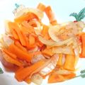 Ｍ・Ｆ's cooksnap of when they made レンジで簡単にんじんと玉ねぎのおかか和え.