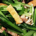 ぎずもママ's cooksnap of when they made 小松菜と油揚げのごま油炒め.