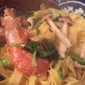 くじゅん's cooksnap of when they made 海老&ガーリッククリームのフェットチーネ.