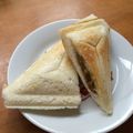 08261010's cooksnap of when they made ホットサンド☆チーズカレー味.