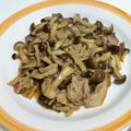 あてぽ's cooksnap of when they made 簡単豚肉しめじ炒め.