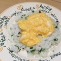 きらり流れ星's cooksnap of when they made 卵のっけ☆ニラチャーハン.