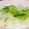 もっ★さん's cooksnap of when they made レタスときゅうりの梅肉ドレッシングサラダ.