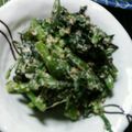 はらだぺこちゃん's cooksnap of when they made 春菊の胡麻マヨ和え.