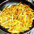 ののっく's cooksnap of when they made ツワブキとちくわの炒め物.
