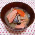 pitachan1's cooksnap of when they made とろける鮭のあら汁！.