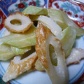 kabari's cooksnap of when they made ✿絹さやと卵で♬ちくわの春炒め✿.