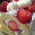 yuminee21's cooksnap of when they made しっとり♪シフォンロールケーキ.
