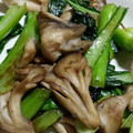 meise17's cooksnap of when they made ほうれん草と舞茸のバター炒め.
